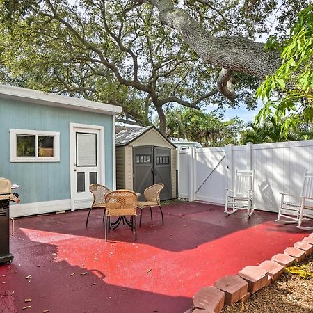 Indian Rocks Beach Retreat, Walk To Beaches! Clearwater Beach Exterior photo