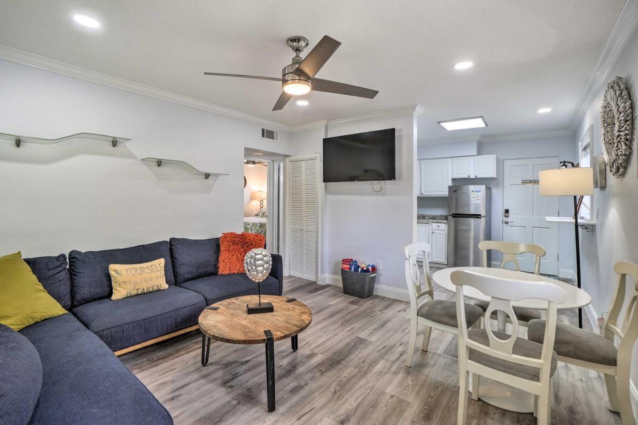 Indian Rocks Beach Retreat, Walk To Beaches! Clearwater Beach Exterior photo